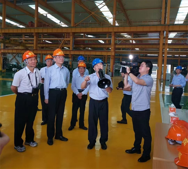 寧波雙鹿集團(富邦)電池領導一行蒞臨我司考察交流 圖3